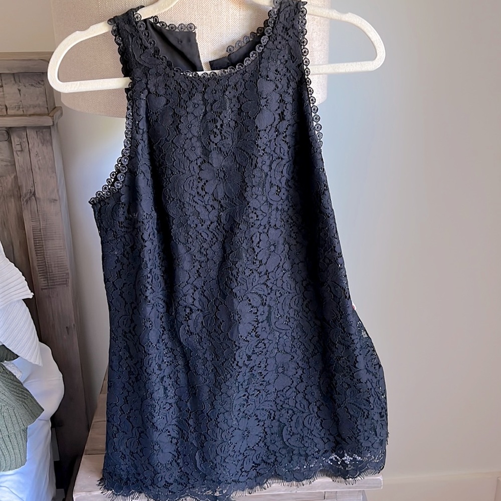Cabi size small black lace tank — NWOT